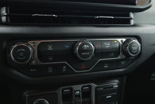 new 2026 Jeep Wrangler car, priced at $45,282