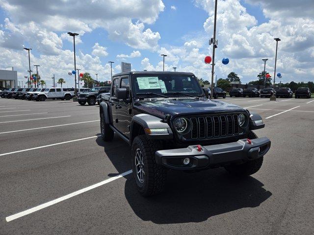 new 2025 Jeep Gladiator car, priced at $43,921