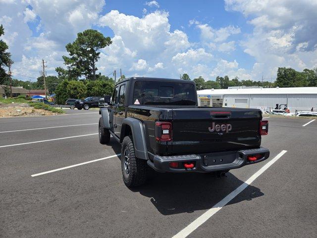 new 2025 Jeep Gladiator car, priced at $43,921