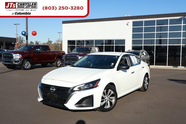 used 2024 Nissan Altima car, priced at $20,990