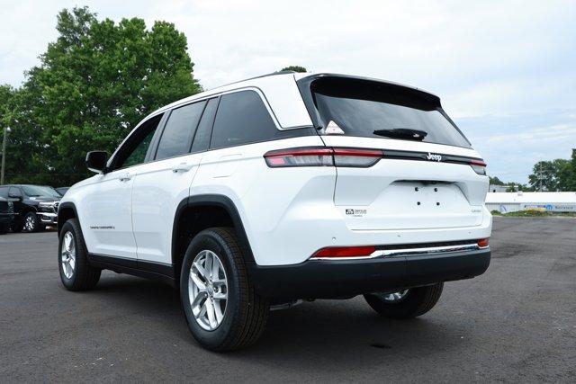 new 2026 Jeep Grand Cherokee car, priced at $40,784