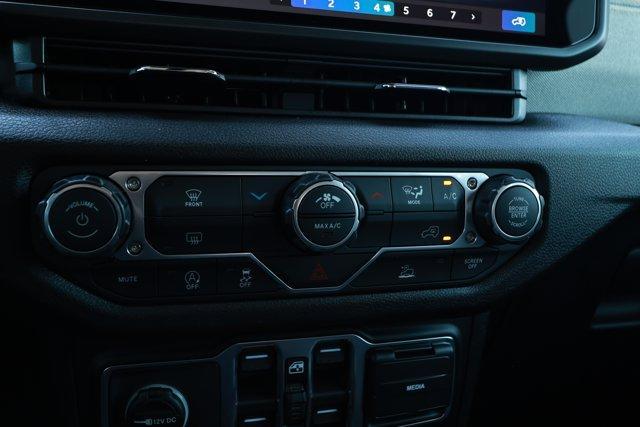 new 2026 Jeep Wrangler car, priced at $45,282