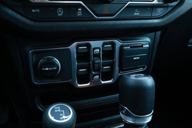 new 2026 Jeep Wrangler car, priced at $45,282