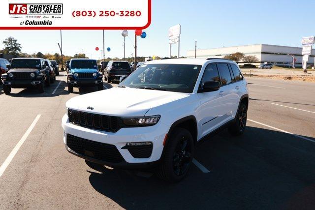 new 2025 Jeep Grand Cherokee car, priced at $40,840