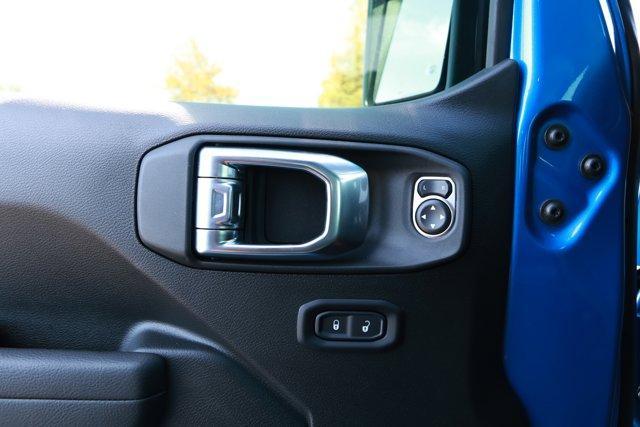 new 2026 Jeep Wrangler car, priced at $46,422