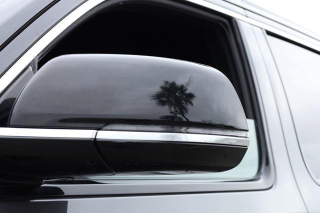 used 2024 Jeep Wagoneer car, priced at $41,990