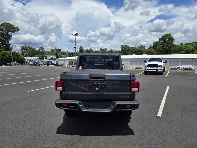 new 2025 Jeep Gladiator car, priced at $45,868