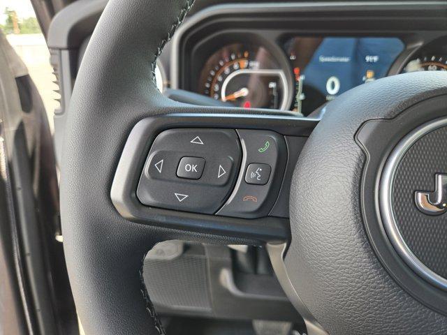 new 2025 Jeep Gladiator car, priced at $45,868