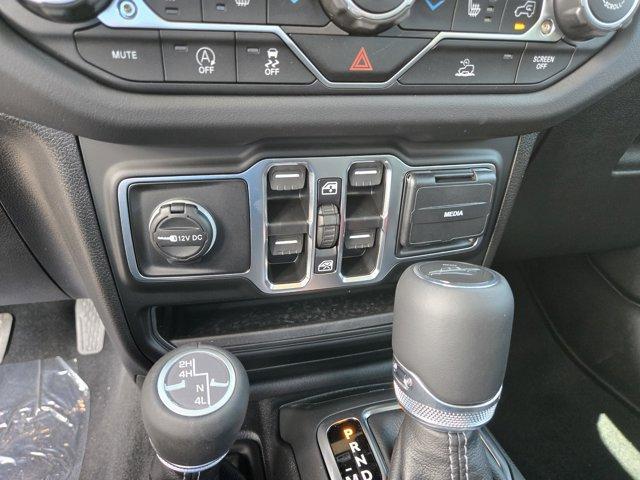 new 2025 Jeep Gladiator car, priced at $45,868