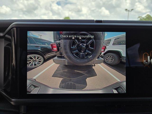 new 2025 Jeep Gladiator car, priced at $45,868