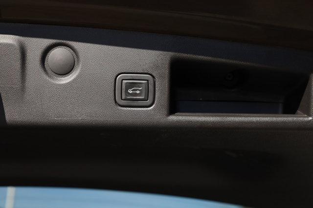 used 2023 Chevrolet Equinox car, priced at $19,361