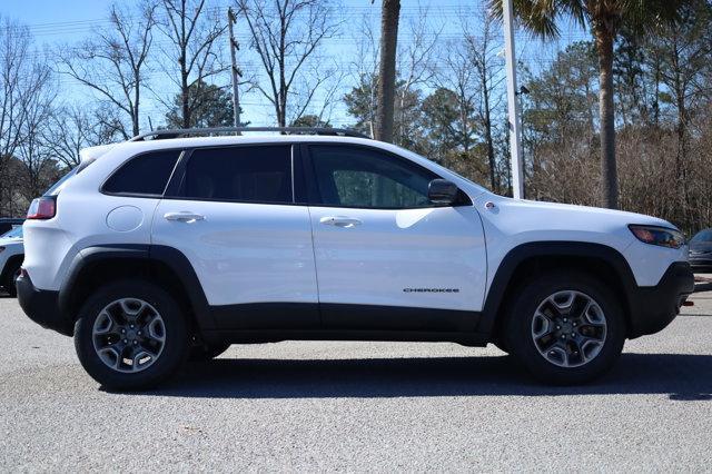 used 2020 Jeep Cherokee car, priced at $23,990