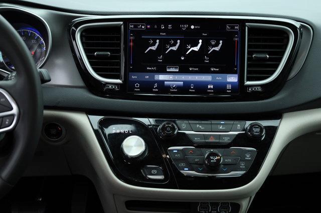 used 2023 Chrysler Pacifica car, priced at $23,613