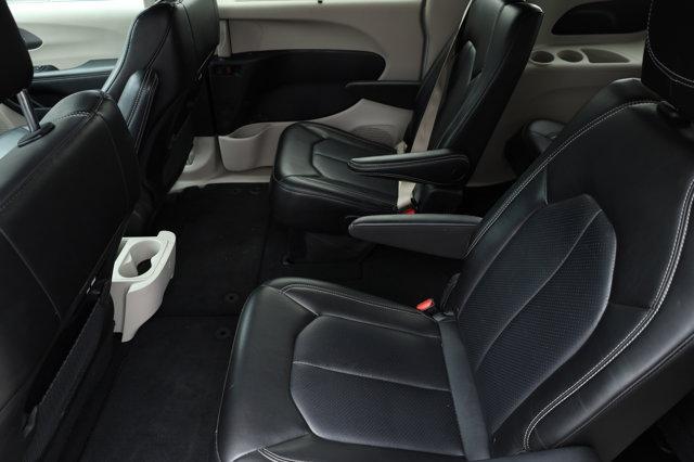 used 2023 Chrysler Pacifica car, priced at $23,613