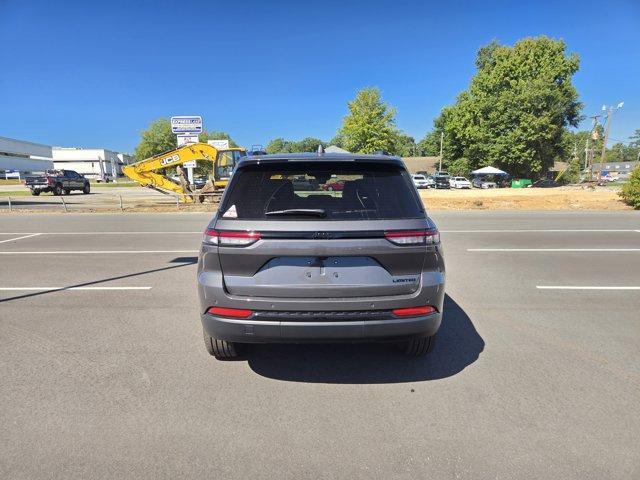 new 2025 Jeep Grand Cherokee car, priced at $40,480