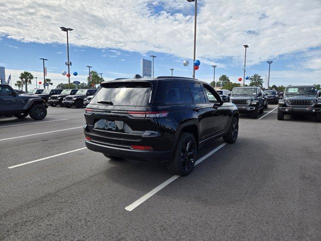 new 2025 Jeep Grand Cherokee car, priced at $37,730