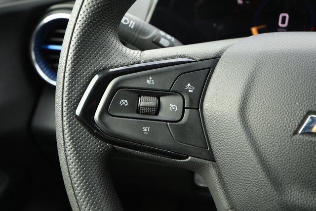 used 2025 Chevrolet Trax car, priced at $22,990