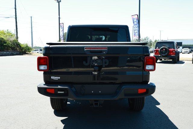 used 2022 Jeep Gladiator car, priced at $33,490
