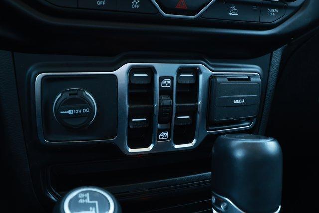 used 2022 Jeep Gladiator car, priced at $33,490
