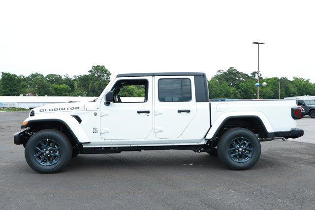 new 2026 Jeep Gladiator car, priced at $47,373