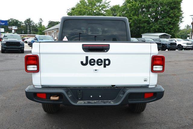 new 2026 Jeep Gladiator car, priced at $47,373