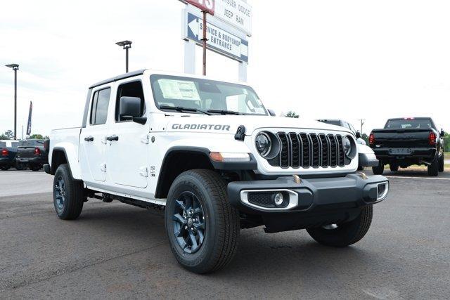 new 2026 Jeep Gladiator car, priced at $47,373