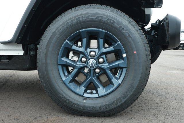 new 2026 Jeep Gladiator car, priced at $47,373