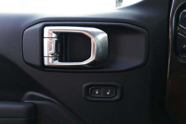 new 2026 Jeep Wrangler car, priced at $41,196