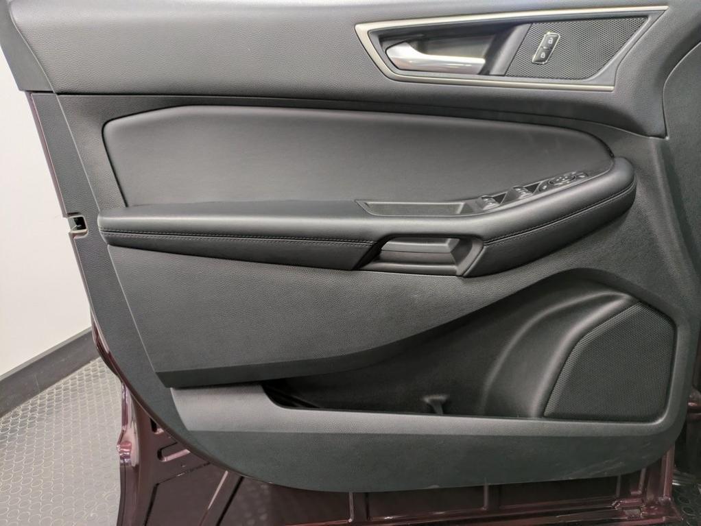 used 2022 Ford Edge car, priced at $25,900