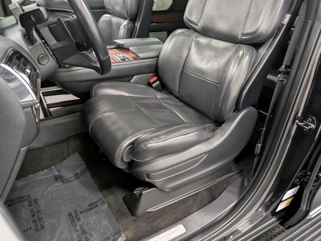 used 2022 Lincoln Navigator car, priced at $55,077