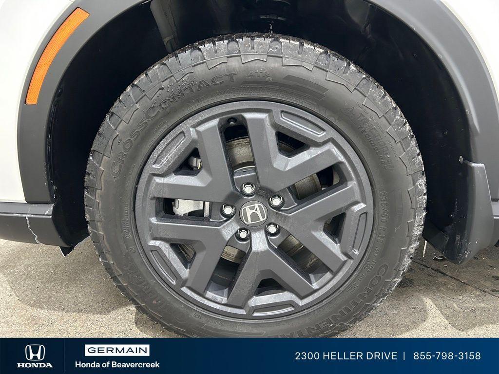 used 2026 Honda CR-V Hybrid car, priced at $37,994