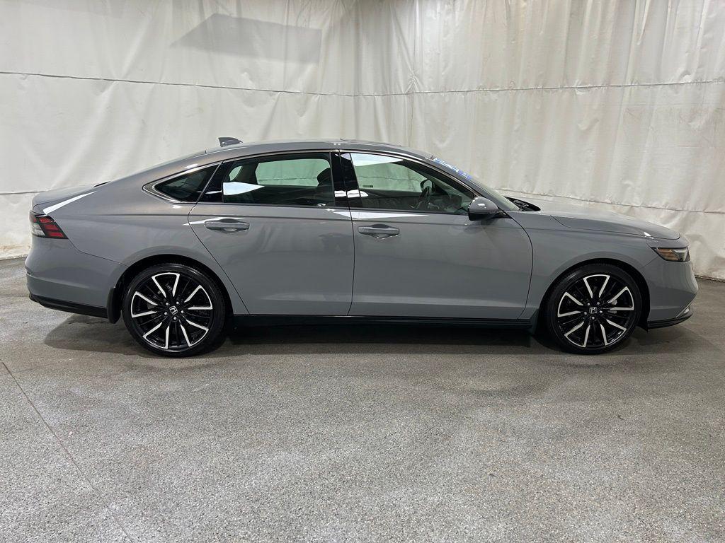 used 2025 Honda Accord Hybrid car, priced at $37,875