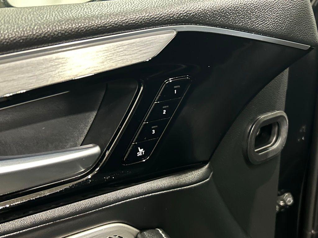 used 2024 Acura MDX car, priced at $45,937