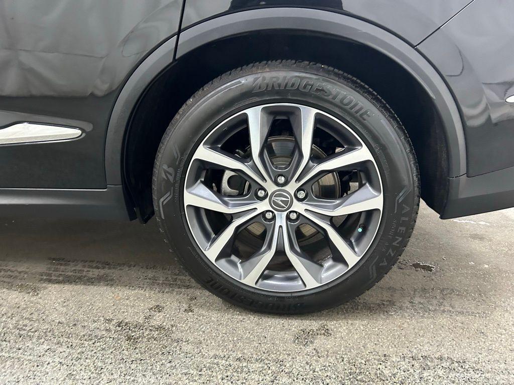 used 2024 Acura MDX car, priced at $45,937