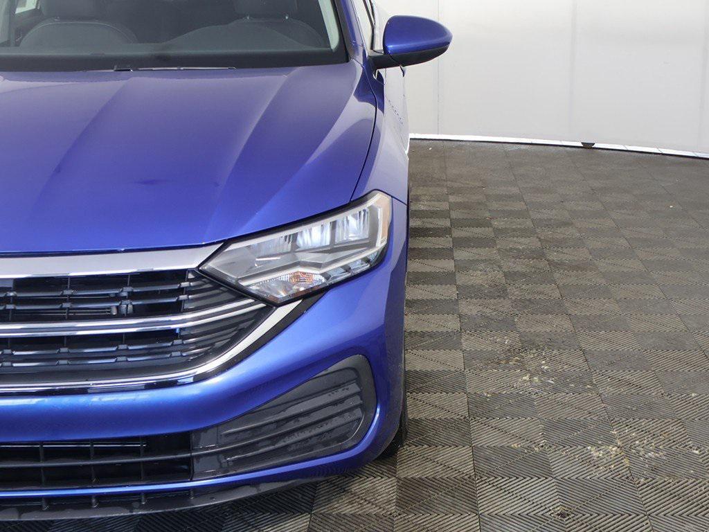 used 2024 Volkswagen Jetta car, priced at $15,479