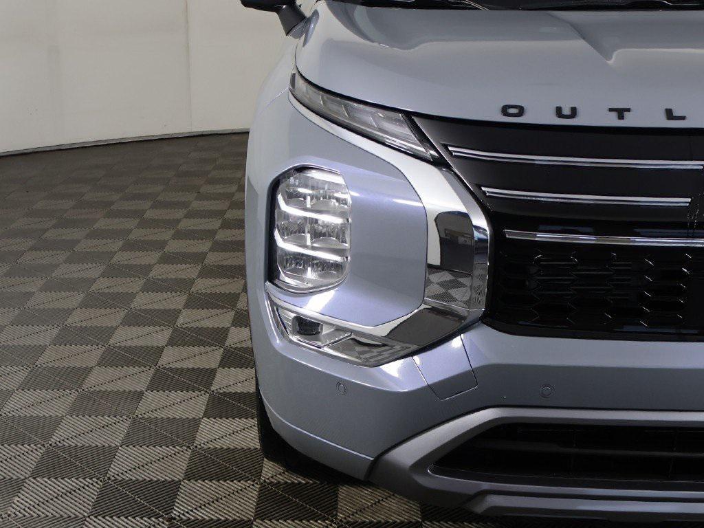 new 2026 Mitsubishi Outlander car, priced at $42,665