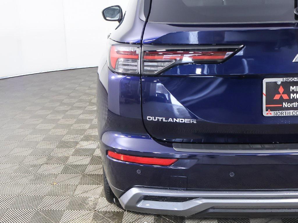 new 2026 Mitsubishi Outlander car, priced at $42,245