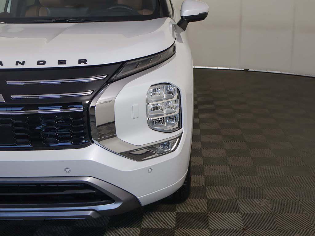 new 2026 Mitsubishi Outlander car, priced at $47,668