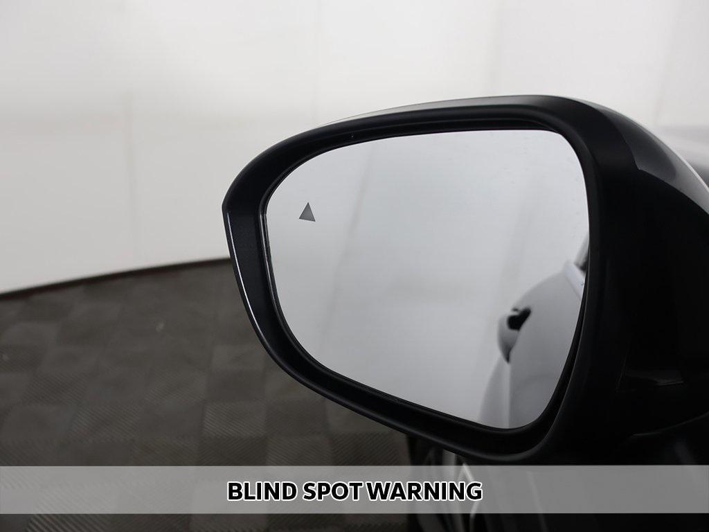 new 2025 Mitsubishi Outlander car, priced at $42,395