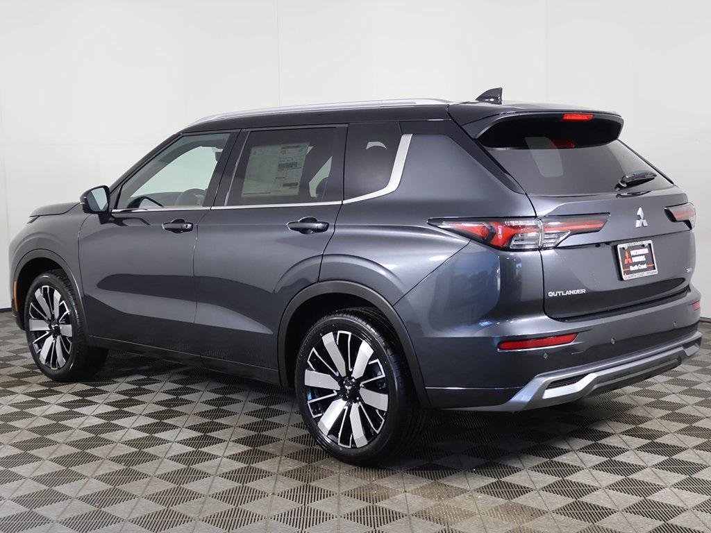 new 2025 Mitsubishi Outlander car, priced at $41,810