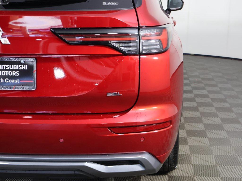 new 2025 Mitsubishi Outlander car, priced at $39,300