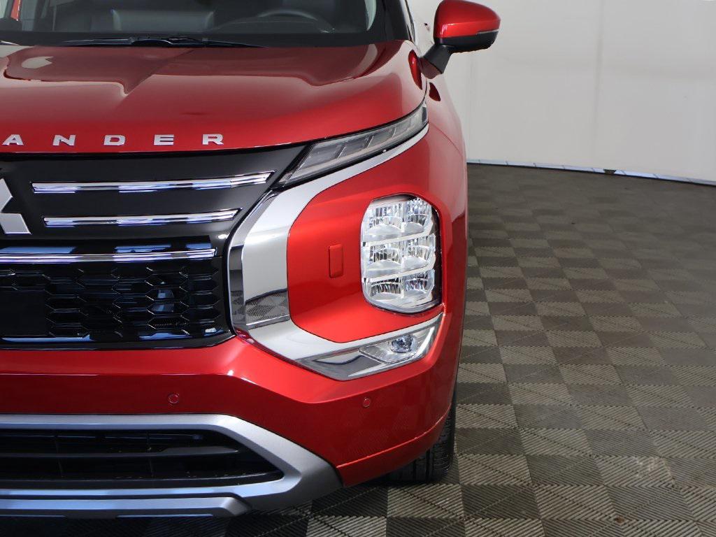 new 2025 Mitsubishi Outlander car, priced at $39,300