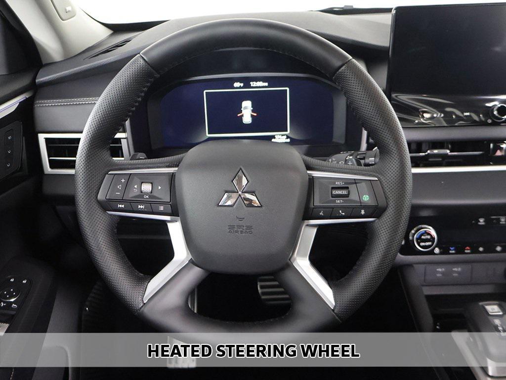 new 2025 Mitsubishi Outlander car, priced at $39,300