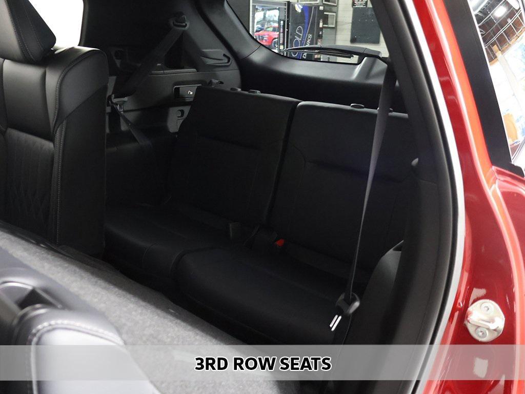 new 2025 Mitsubishi Outlander car, priced at $39,300