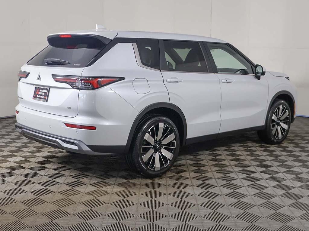 new 2026 Mitsubishi Outlander car, priced at $39,240