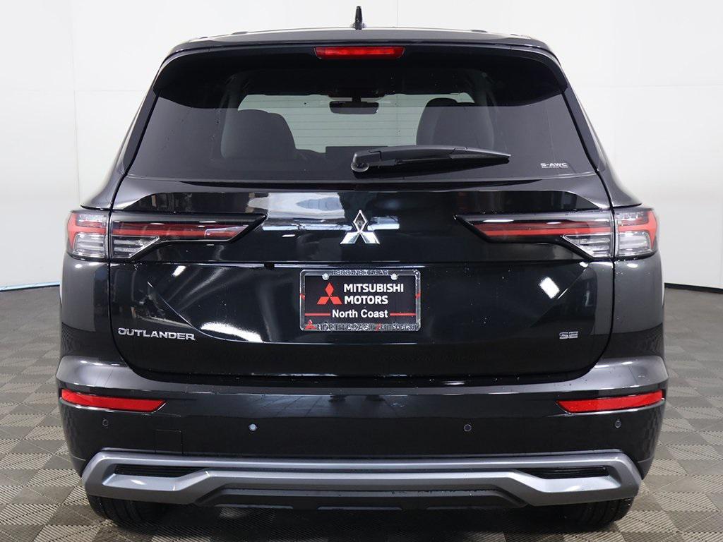 new 2025 Mitsubishi Outlander car, priced at $34,115