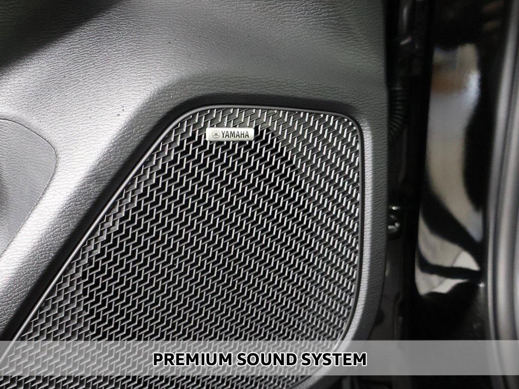 new 2025 Mitsubishi Outlander car, priced at $39,195