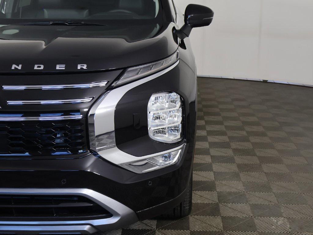 new 2025 Mitsubishi Outlander car, priced at $36,750