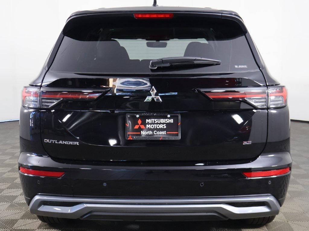 new 2025 Mitsubishi Outlander car, priced at $36,750