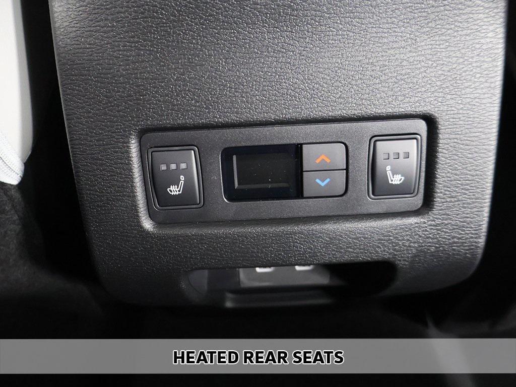 new 2025 Mitsubishi Outlander car, priced at $42,290